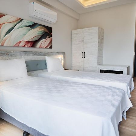 Feri Surf Club Hotel Datca Bagian luar foto