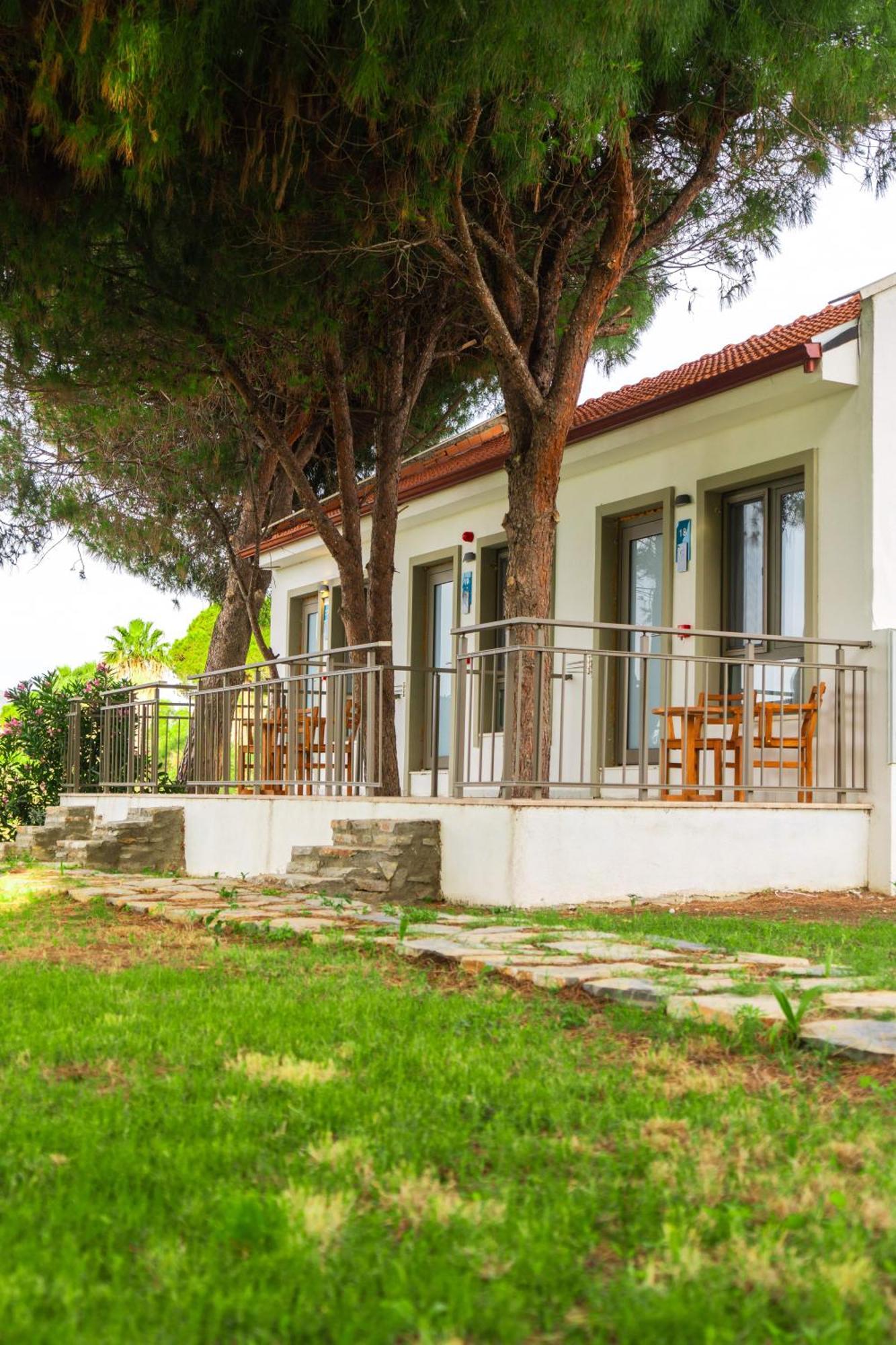 Feri Surf Club Hotel Datca Bagian luar foto